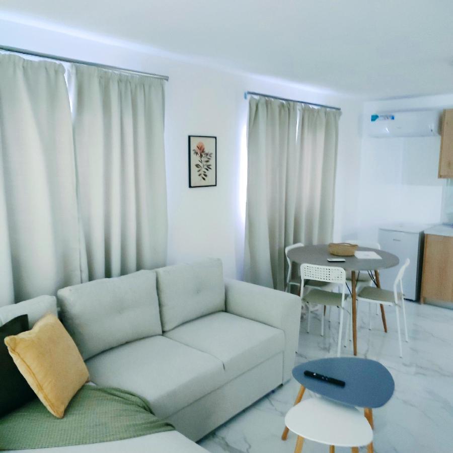 Апартаменти Unique By Perfect-Living Ιωάννινα Екстер'єр фото
